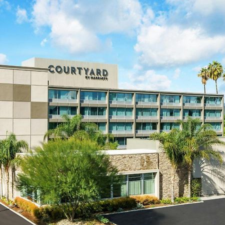 Courtyard By Marriott Los Angeles Woodland Hills Bagian luar foto