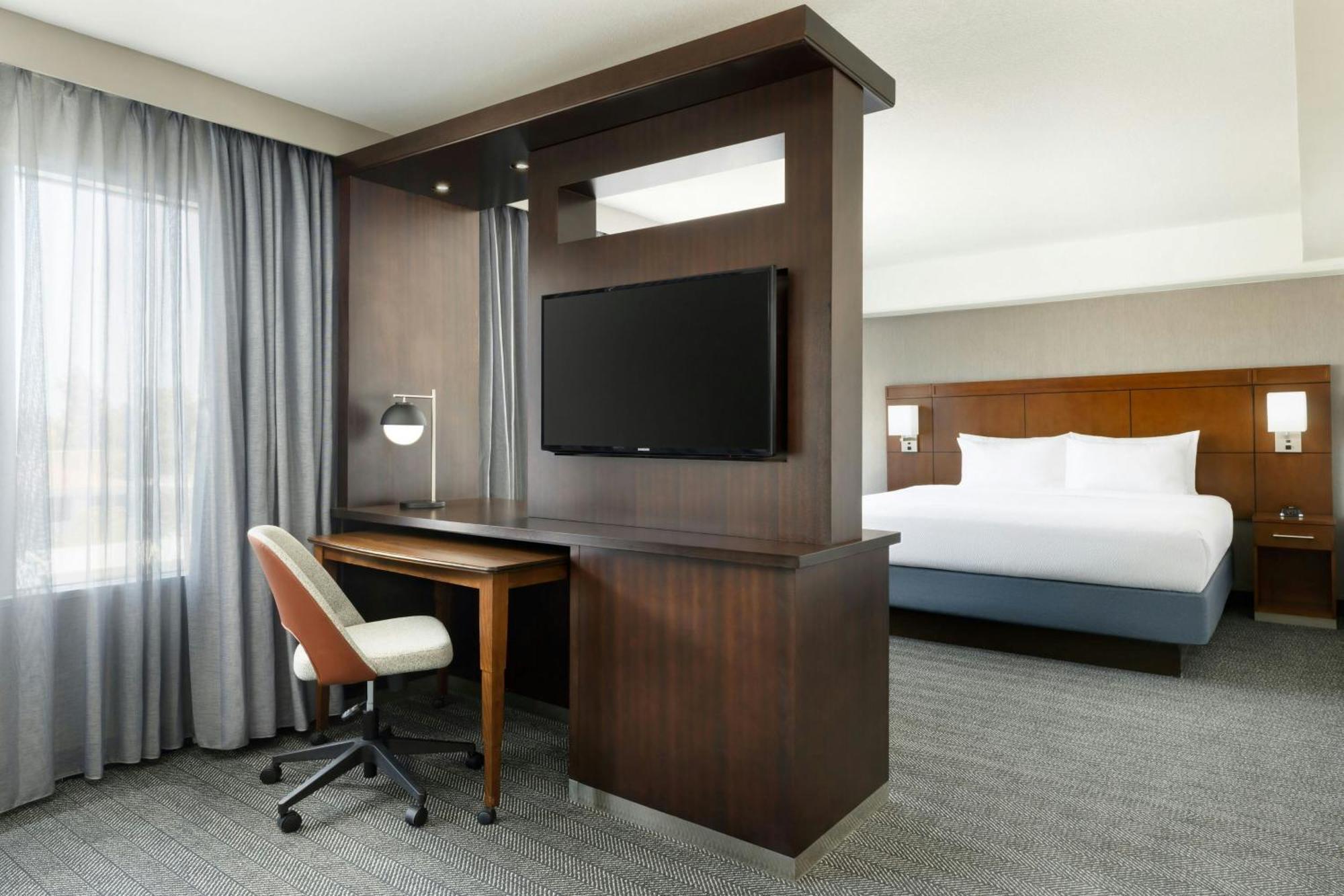 Courtyard By Marriott Los Angeles Woodland Hills Bagian luar foto