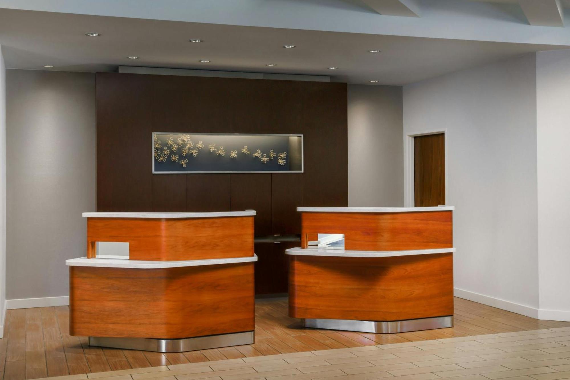 Courtyard By Marriott Los Angeles Woodland Hills Bagian luar foto